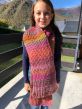 écharpe avec le métier à tricoter